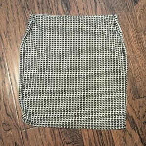Old Navy Black and White Pencil Skirt